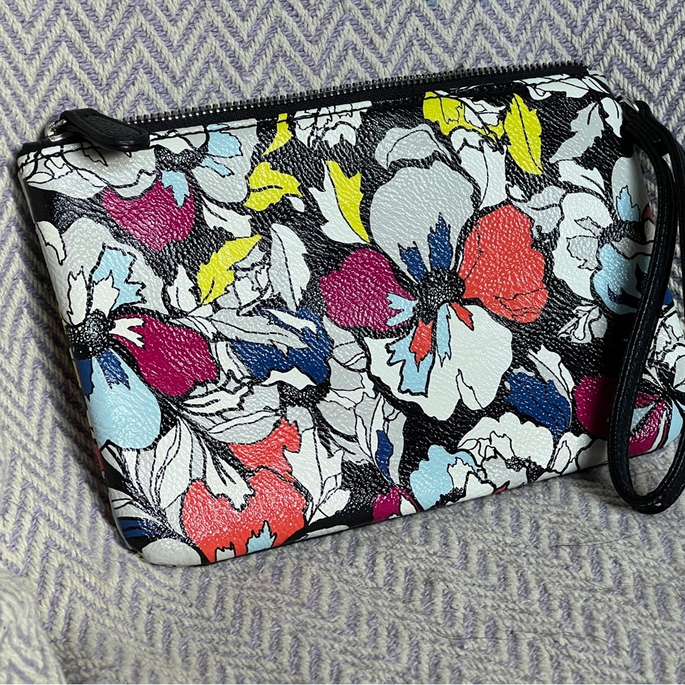 Nine West Black Floral Clutch